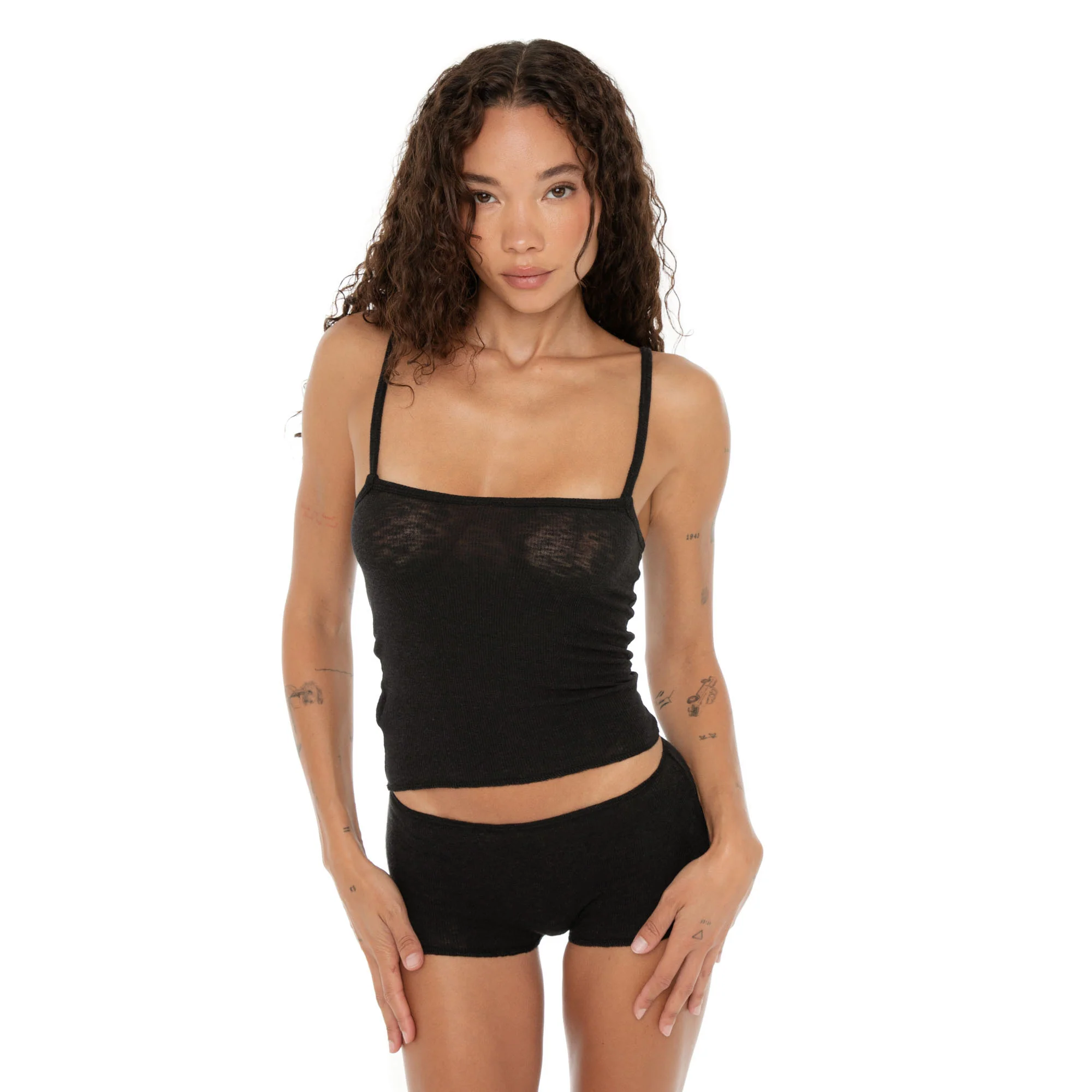 Aili Short - Image 6
